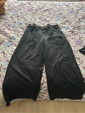 aerie Black Wide-Leg Lounge Pants
